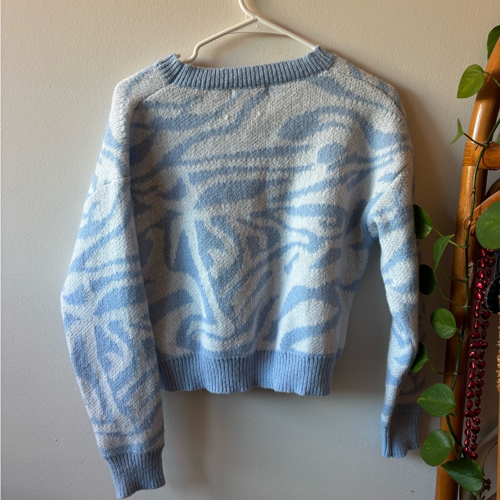 Printed Cropped Sweater - S - Picture 2 of 4